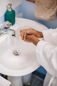 lavado de manos compulsivo